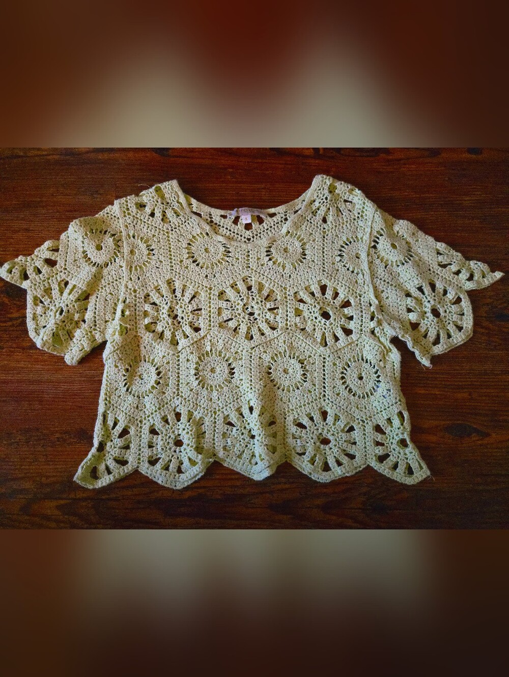 Rebellion Pale Yellow Green Crochet Lace Shell Crop Top, Sz S, Open Weave, Beach - Picture 1 of 3